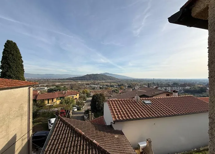 Il Poggiolino D'oro *