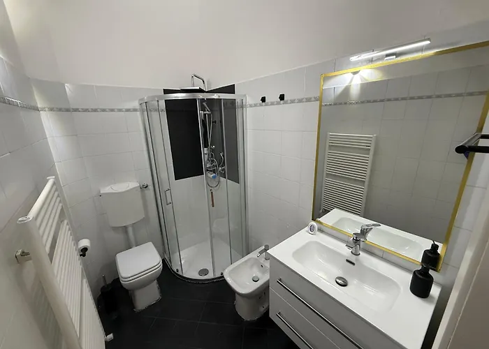 Il Poggiolino D'oro Apartment *