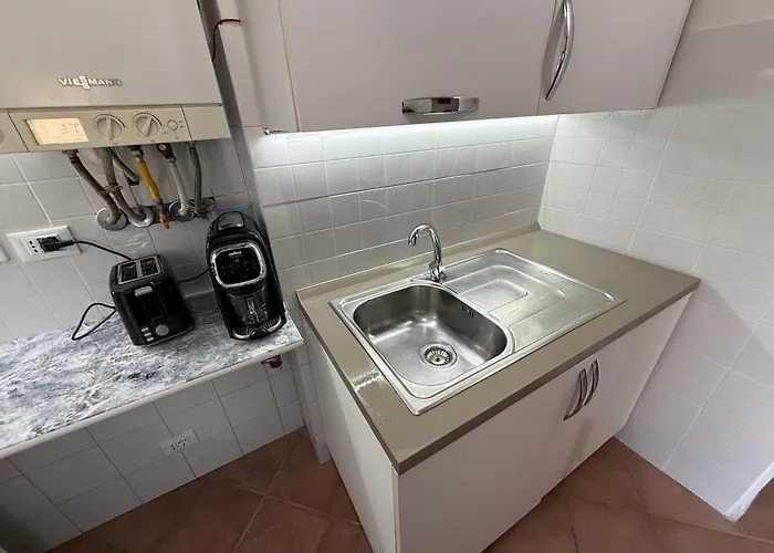 Il Poggiolino D'oro Apartment *